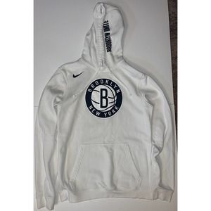 NIKE & NBA SIZE SMALL MENS BROOKLYN BASKETBALL PULLOVER SWEATER WHITE